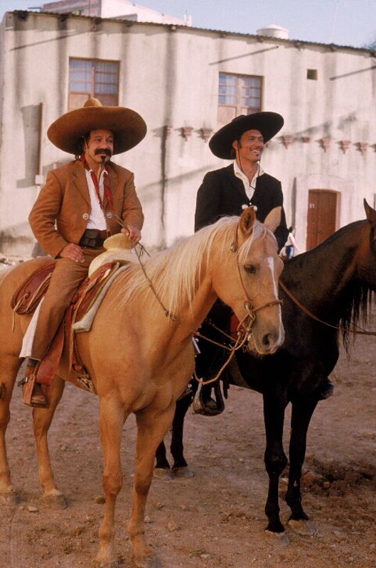The Cisco Kid 1994 Luis Valdez Synopsis Characteristics Moods the-cisco-kid-1994-luis-valdez-synopsis-characteristics-moods